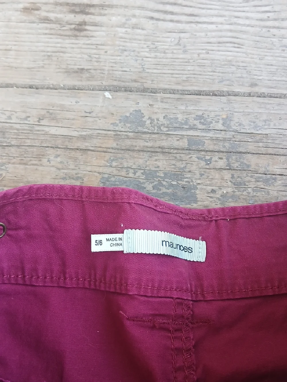 Maurices Raspberry Cargo Shorts Size 5/6 - Picture 3 of 5